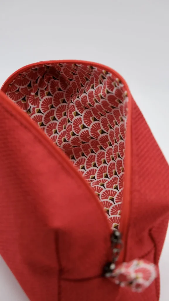 TROUSSE ROUGE JAPON