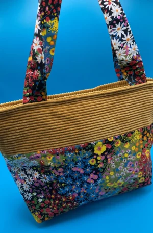 Sac zippé fleuri velours et coton