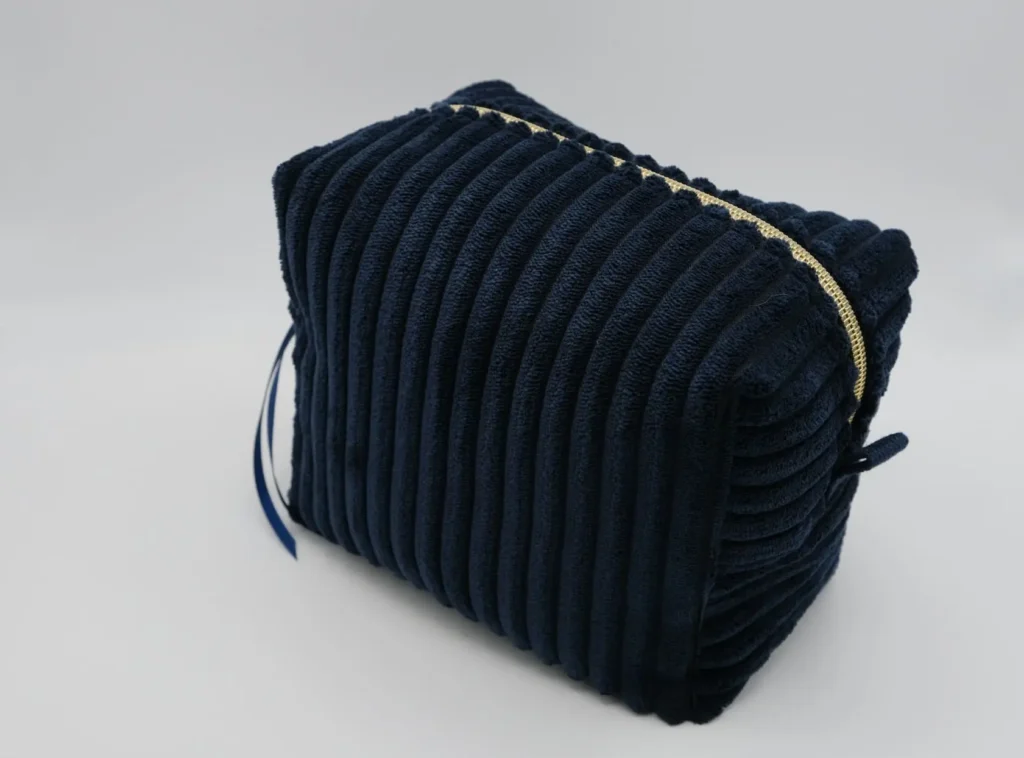 TROUSSE BLEUE GROSSES COTES VELOURS