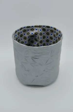 Panière Simili graphique argent doublure étoiles bleues – Image 2