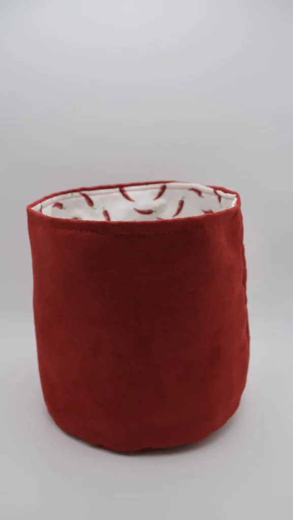 Panière Effet Suédine Rouge et Piments