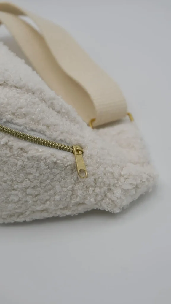 SAC BANANE BOUCLETTE