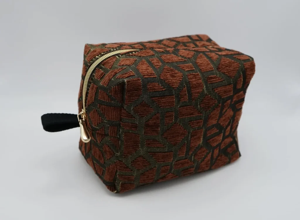 TROUSSE VELOURS MARBREE