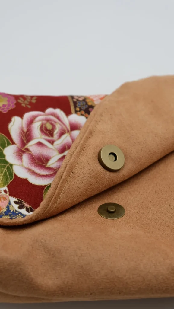Sac Rabat petit modèle en tissu japonais ton rouge, pièce Unique