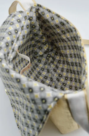 Sac Rabat petit modèle en simili graphique doré – Image 7
