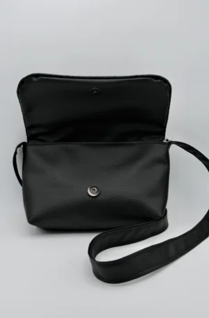 Sac Rabat petit modèle en simili cuir noir relief – Image 5
