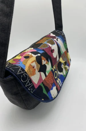 Sac à rabat Noir & Jacquard Visages – Image 7
