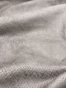 POLYESTER SERPENT GRIS (doux)