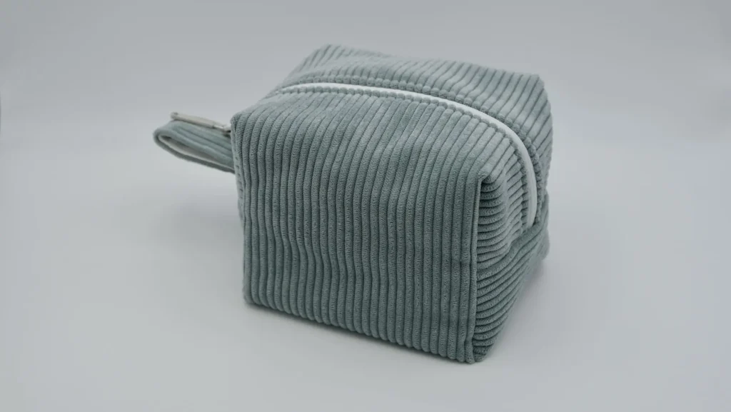 TROUSSE MODELE MINIMINI VERT D EAU VELOURS