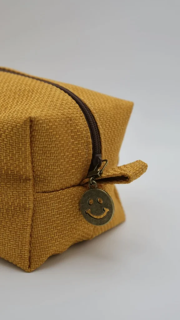 TROUSSE JAUNE SMILEY