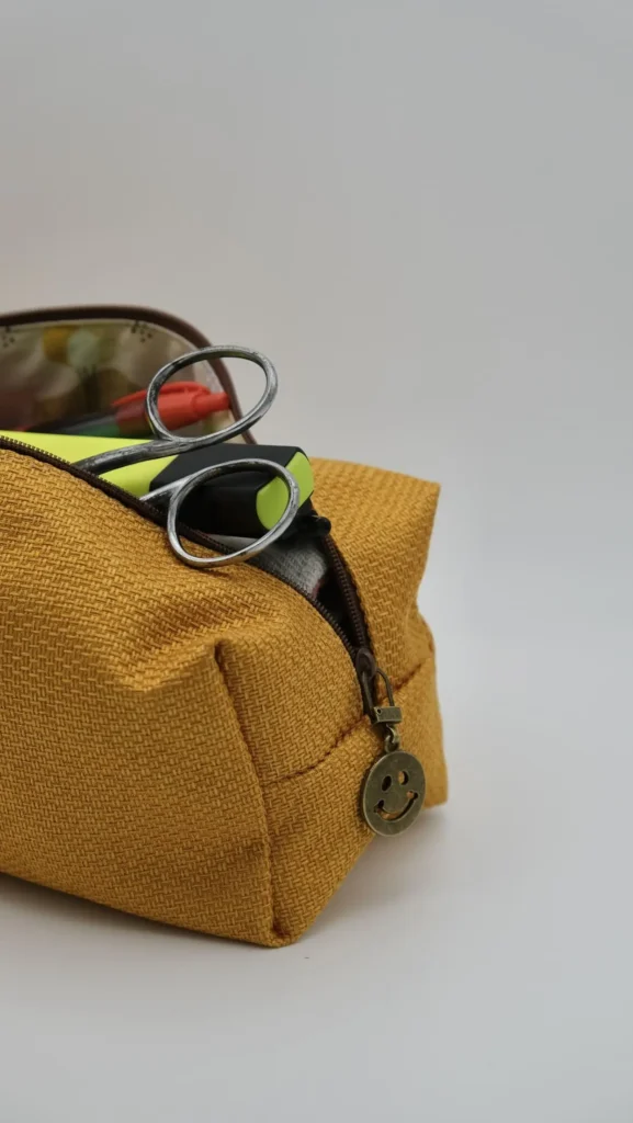 TROUSSE JAUNE SMILEY