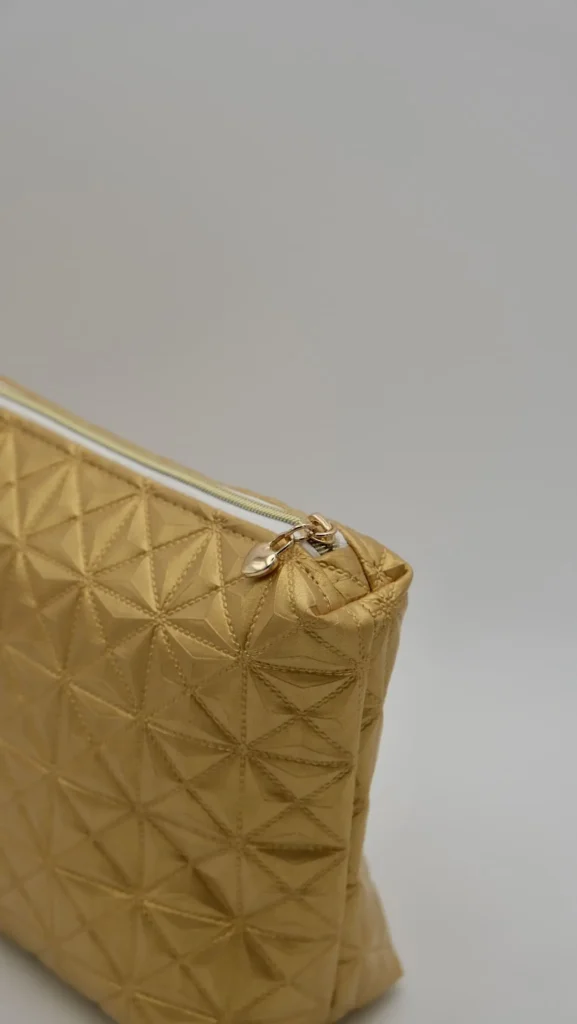 Pochette Simili Cuir Etoiles moyen modèle