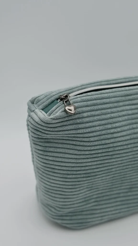 Pochette Velours vert d'eau