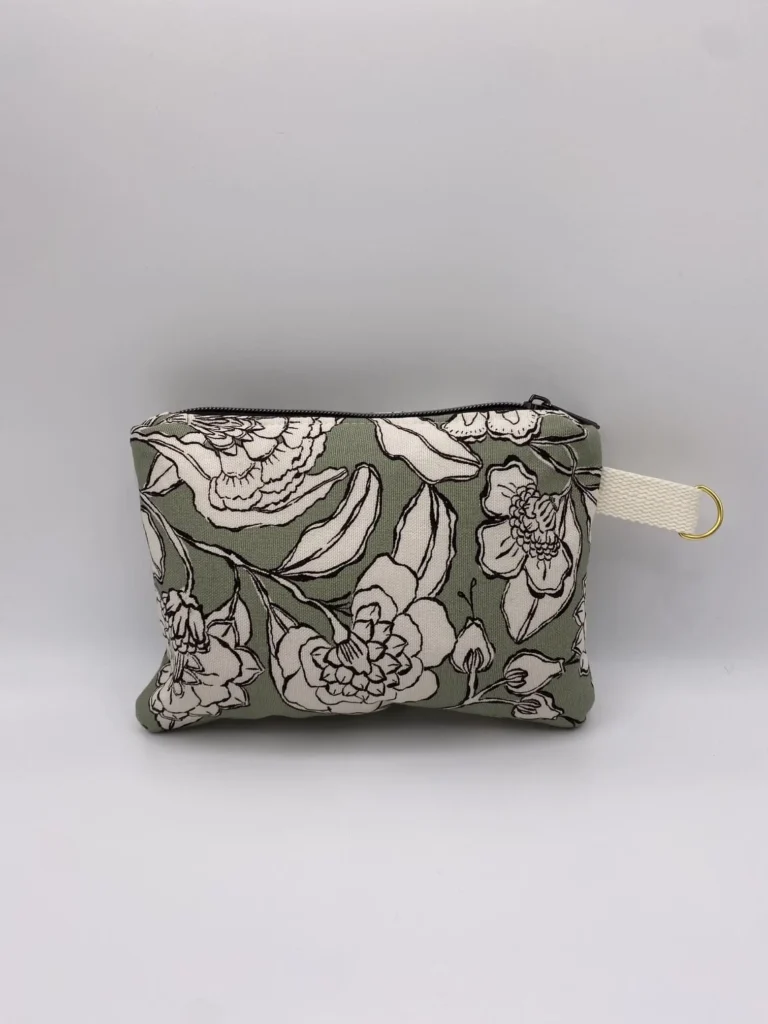 Pochette de rangement Ibiza vert amande avec ganse en métal