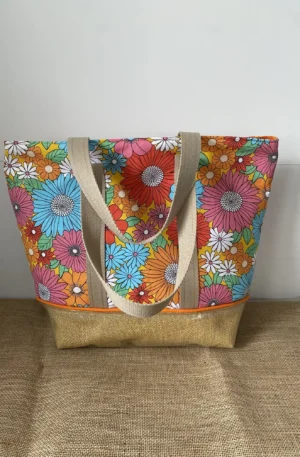 Sac Modèle Ibiza à fleurs sur fond jaune – Image 2