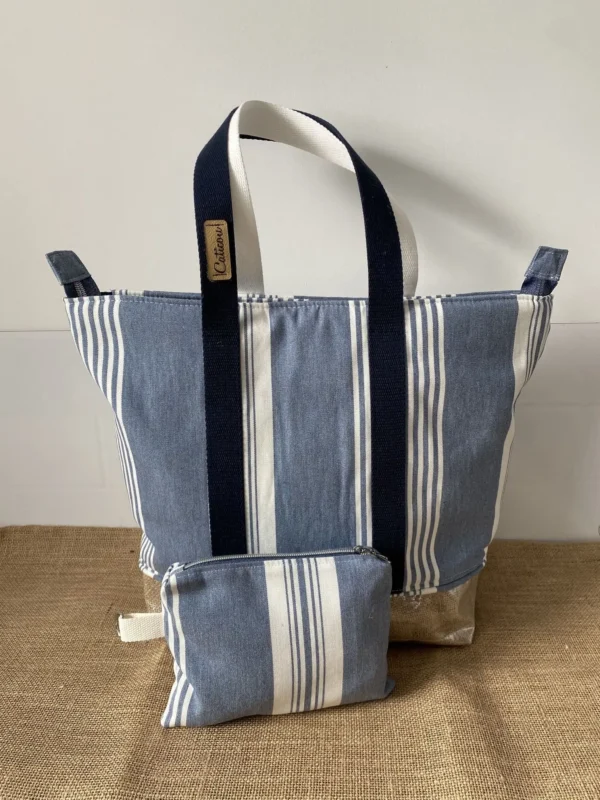 Ensemble Sac Ibiza Zippé Bleu rayé et sa pochette assortie