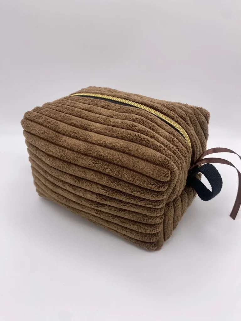 TROUSSE MARRON GROSSES COTES MINI +
