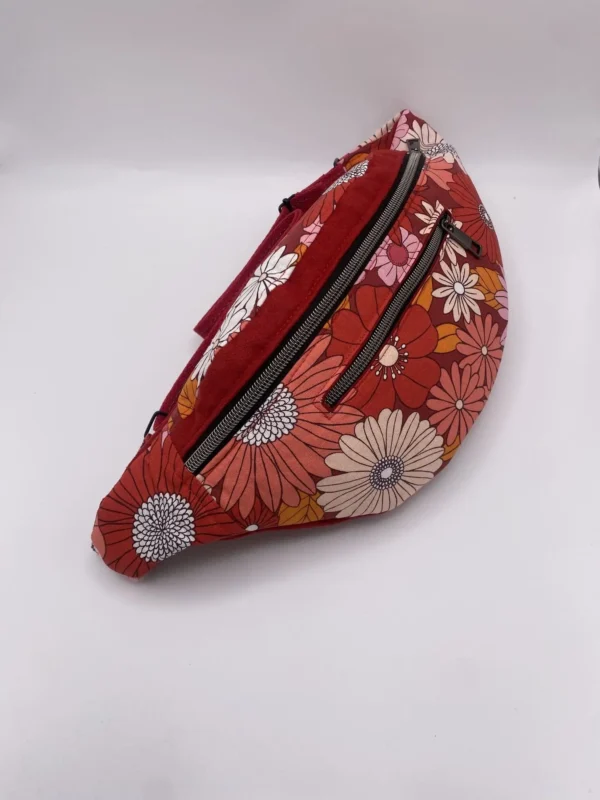 BANANE IBIZA FLEURS ROUGE
