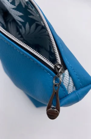 POCHETTE SIMILI BLEU