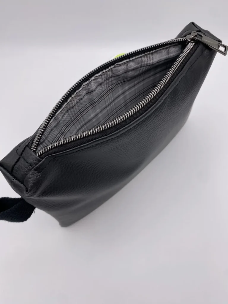 POCHETTE SIMILI ibiza. noir