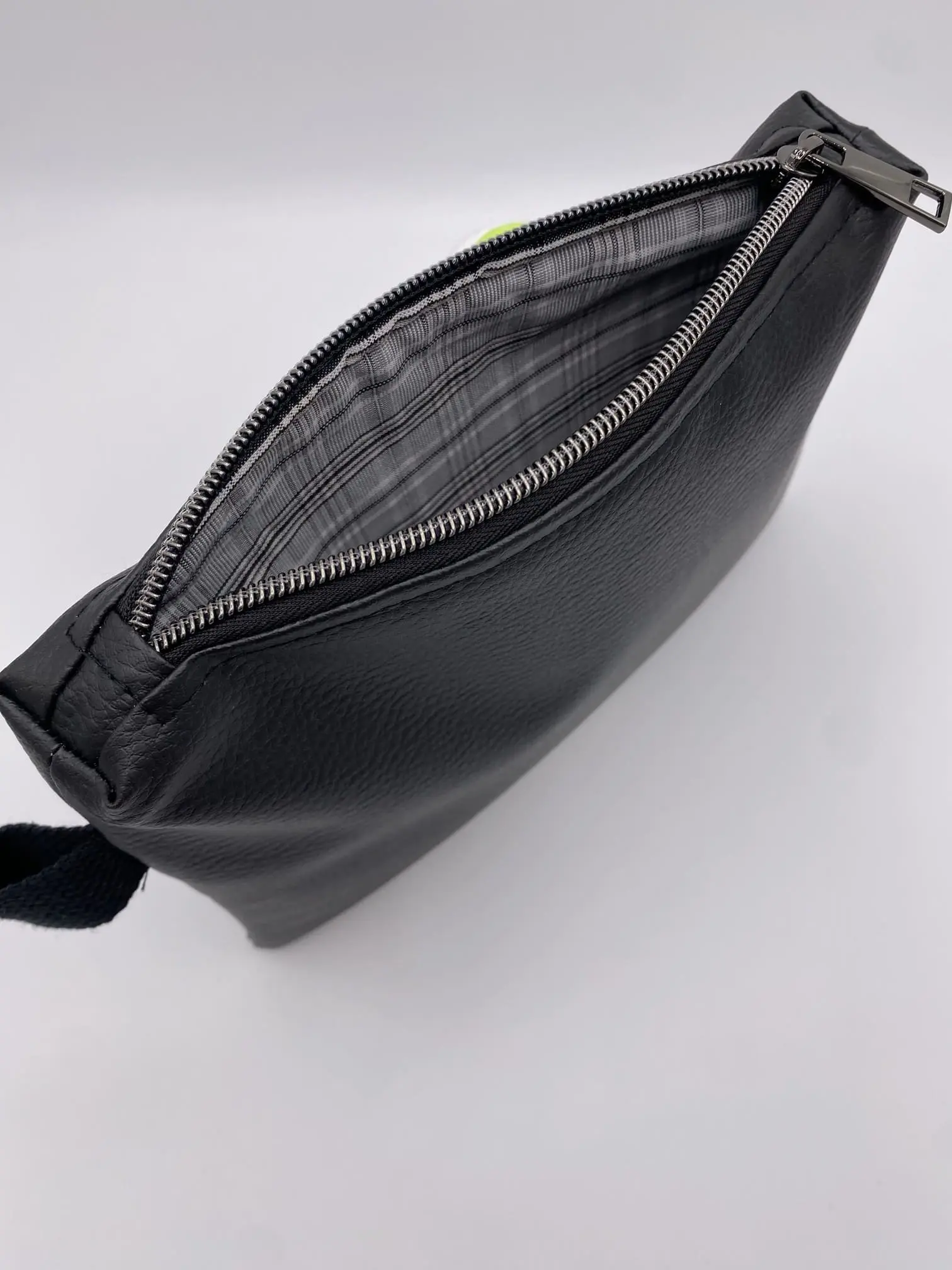 POCHETTE SIMILI ibiza. noir