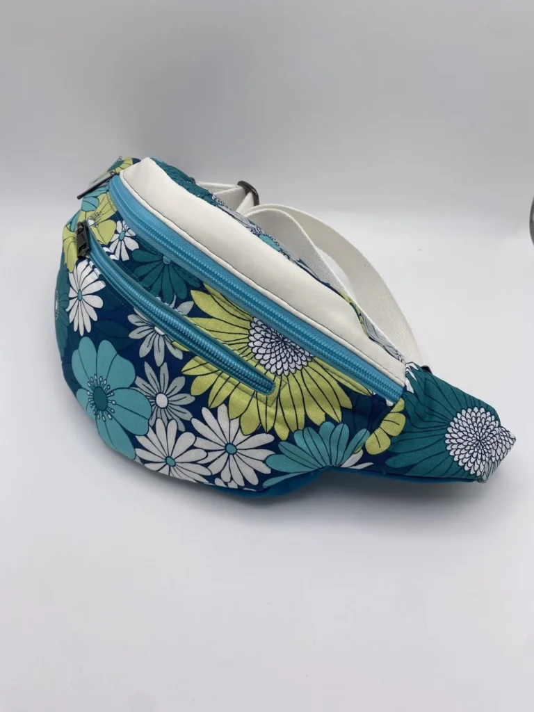BANANE MODELE MARIE FLEURS IBIZA SUR FOND BLEU PETROLE