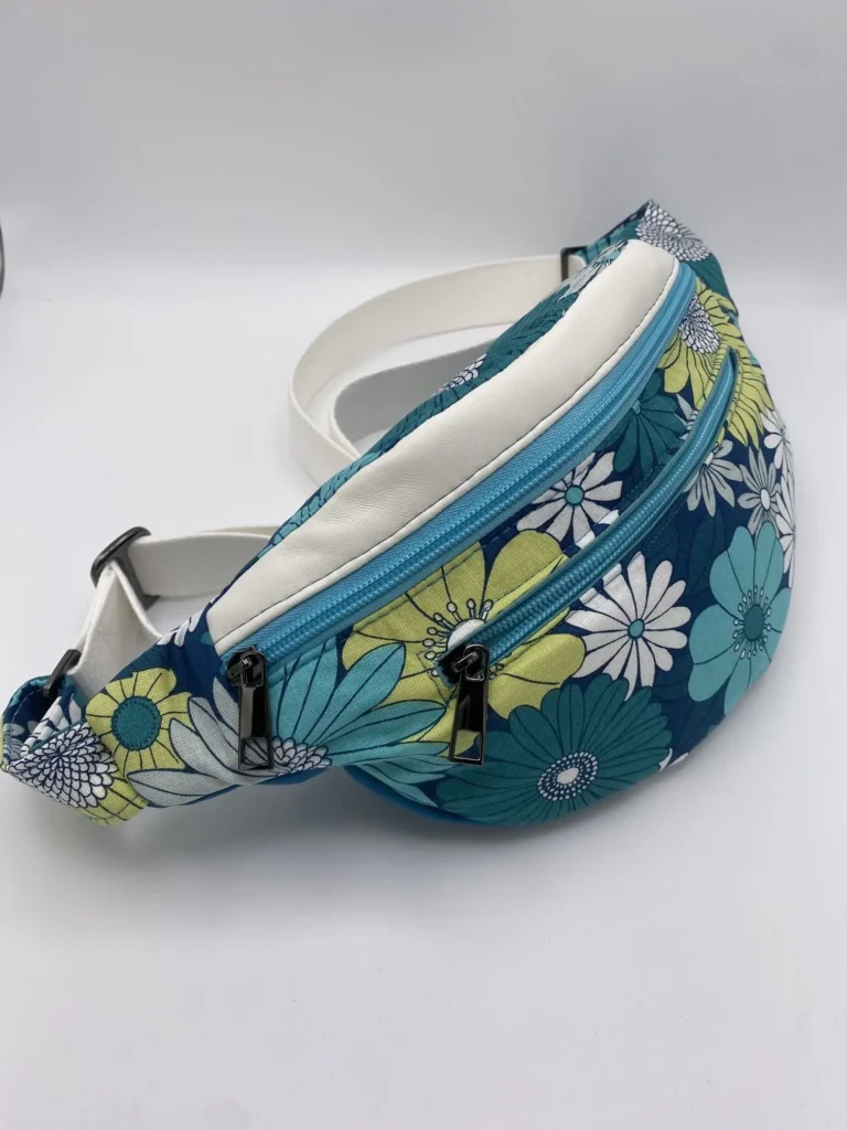 BANANE MODELE MARIE FLEURS IBIZA SUR FOND BLEU PETROLE