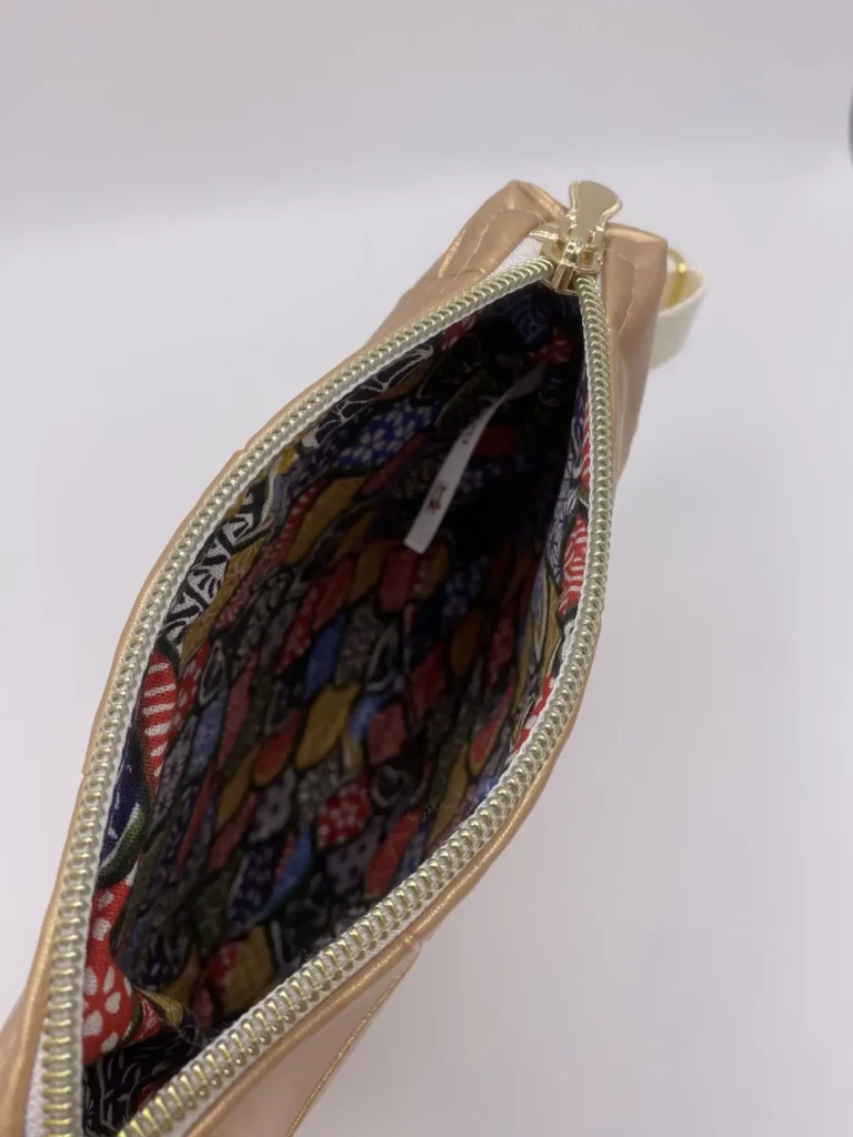 POCHETTE IBIZA CARRÉE DOREE