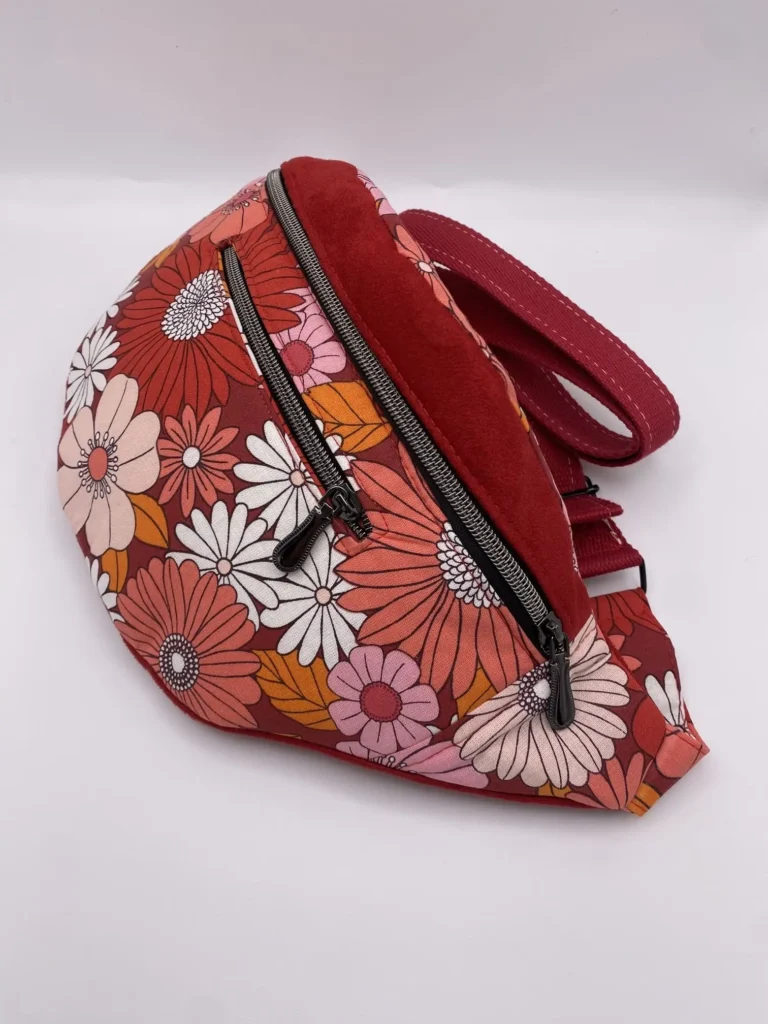 MODELE MARIE FLEURS ROUGE ARTY