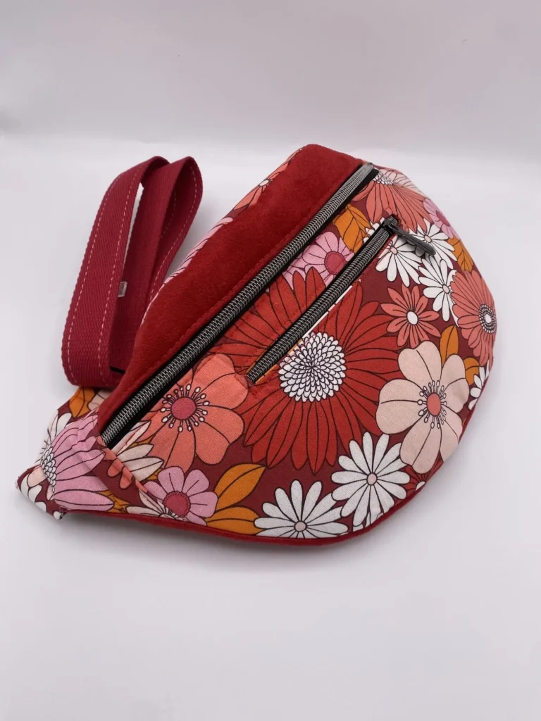 MODELE MARIE FLEURS ROUGE ARTY