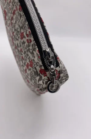 POCHETTE ENDUITE FLEURS ROUGES ET GRIS