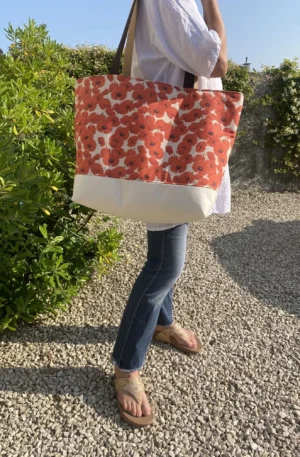 SUNNY BEIGE ET COQUELICOTS