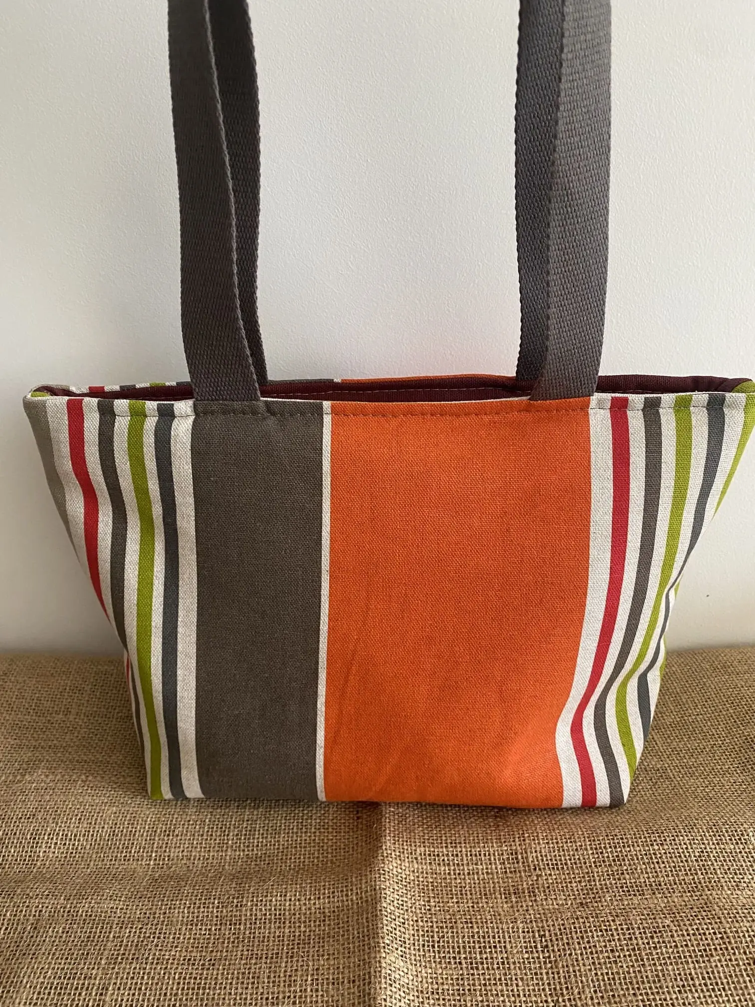 BASQUE SAC RAYURES MODELE TRANQUILLE