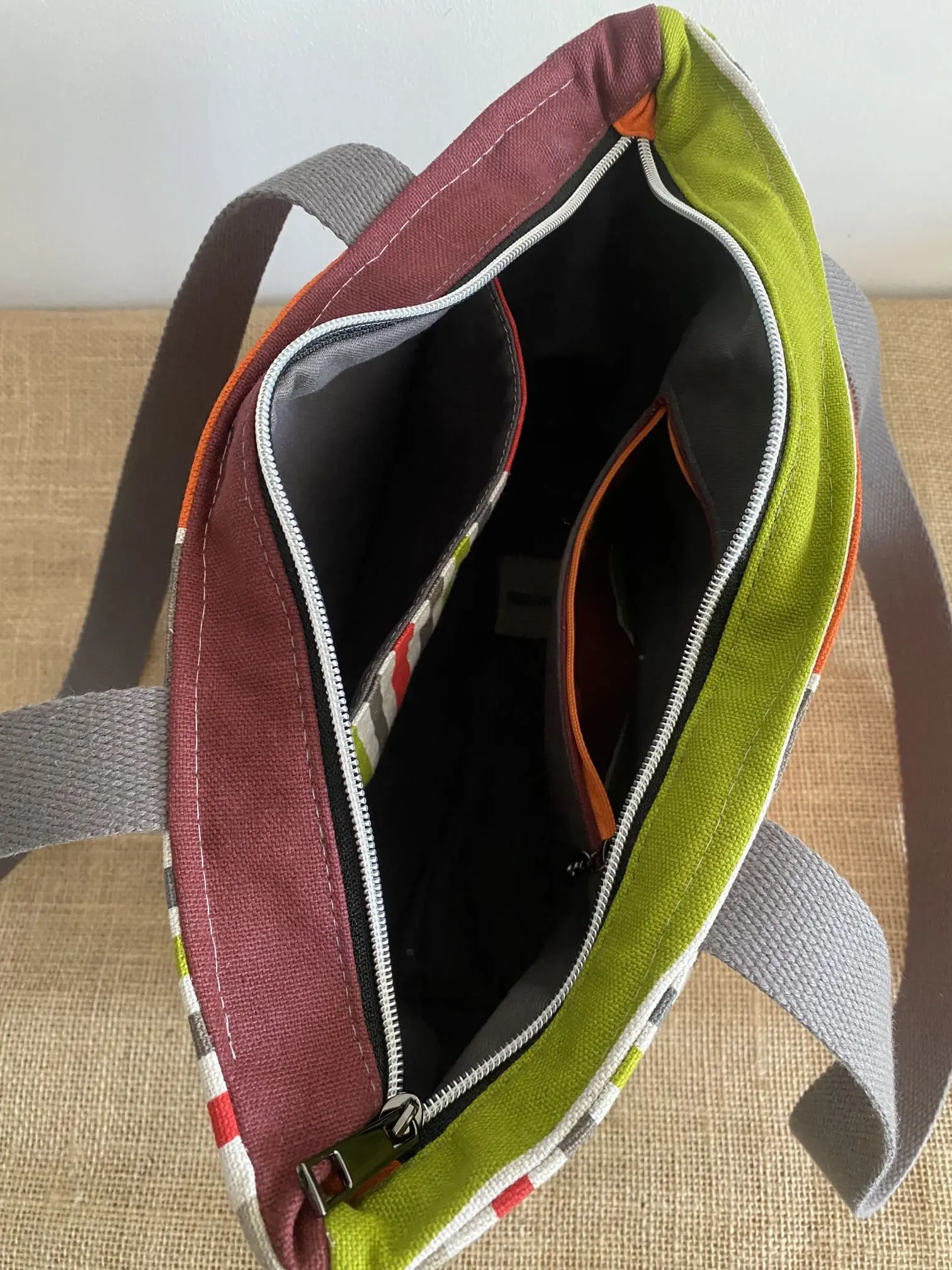 BASQUE SAC RAYURES MODELE TRANQUILLE