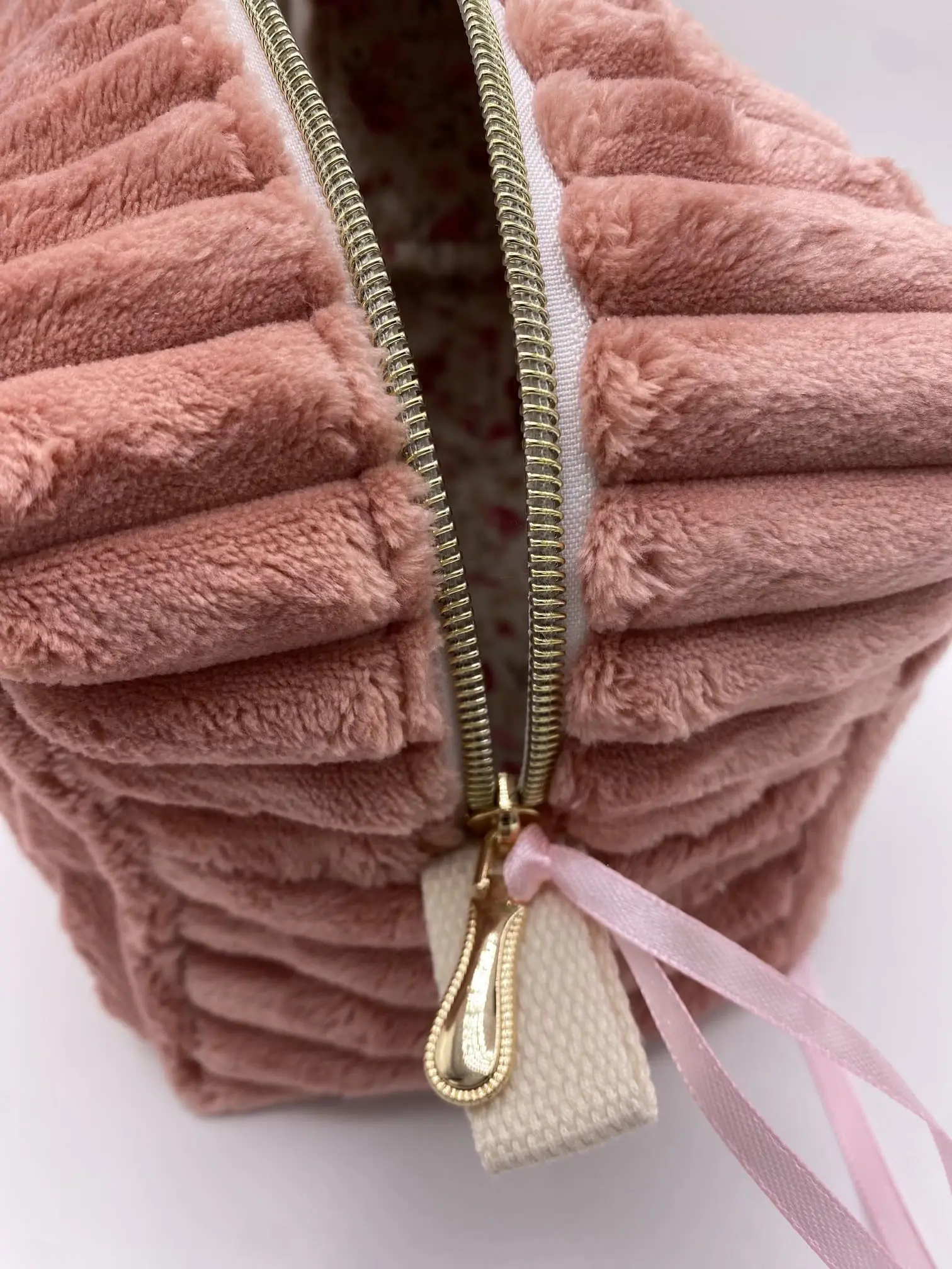TROUSSE ROSE VELOURS GROSSES COTES