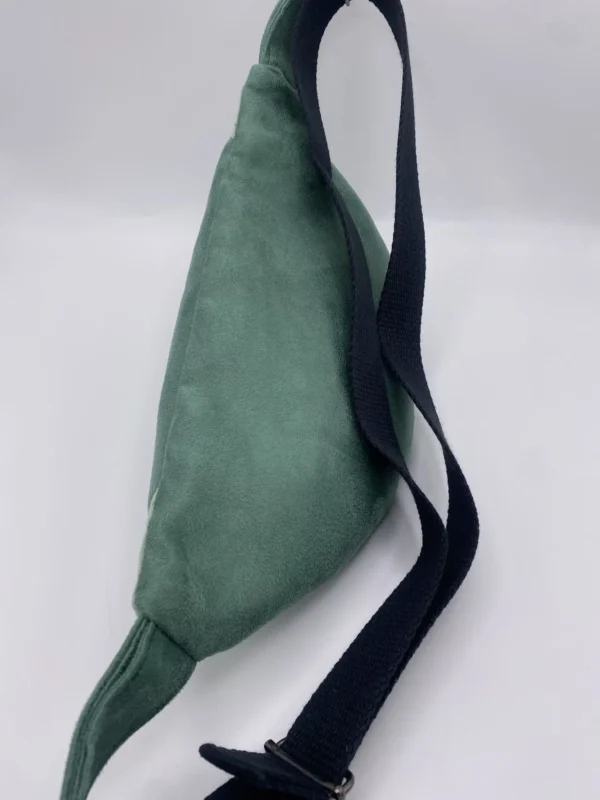 BANANE SUEDINE VERT DEUX TONS DOUBLURE COTON VISAGES NOIR ET BLANC