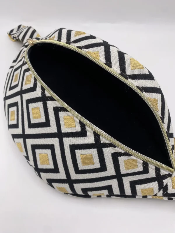 SAC BANANE JACQUARD LOSANGES NOIR ET DORE SANGLE DOREE