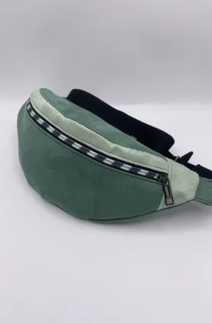 BANANE SUEDINE VERT DEUX TONS DOUBLURE COTON VISAGES NOIR ET BLANC