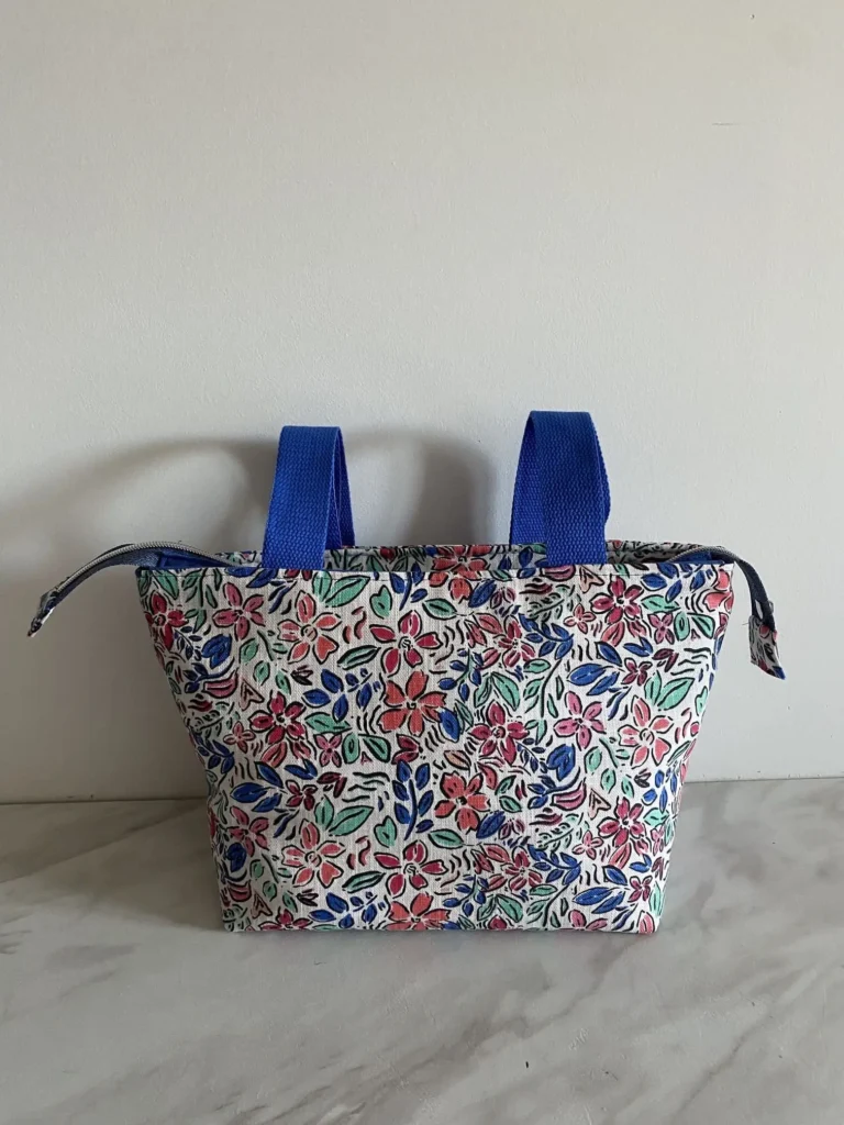 SAC ZIPPE AQUARELLE FLEURS BLEU MODELE TRANQUILLE