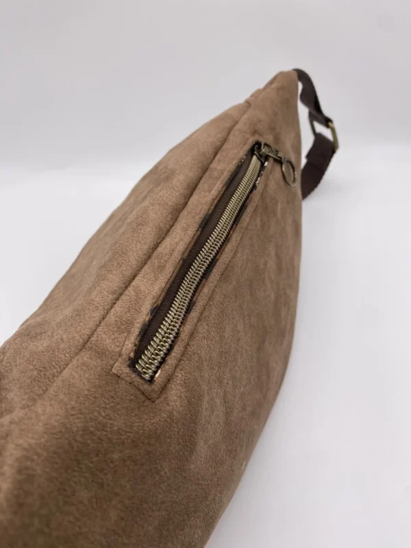 BANANE MARRON POCHE EXTERIEURE