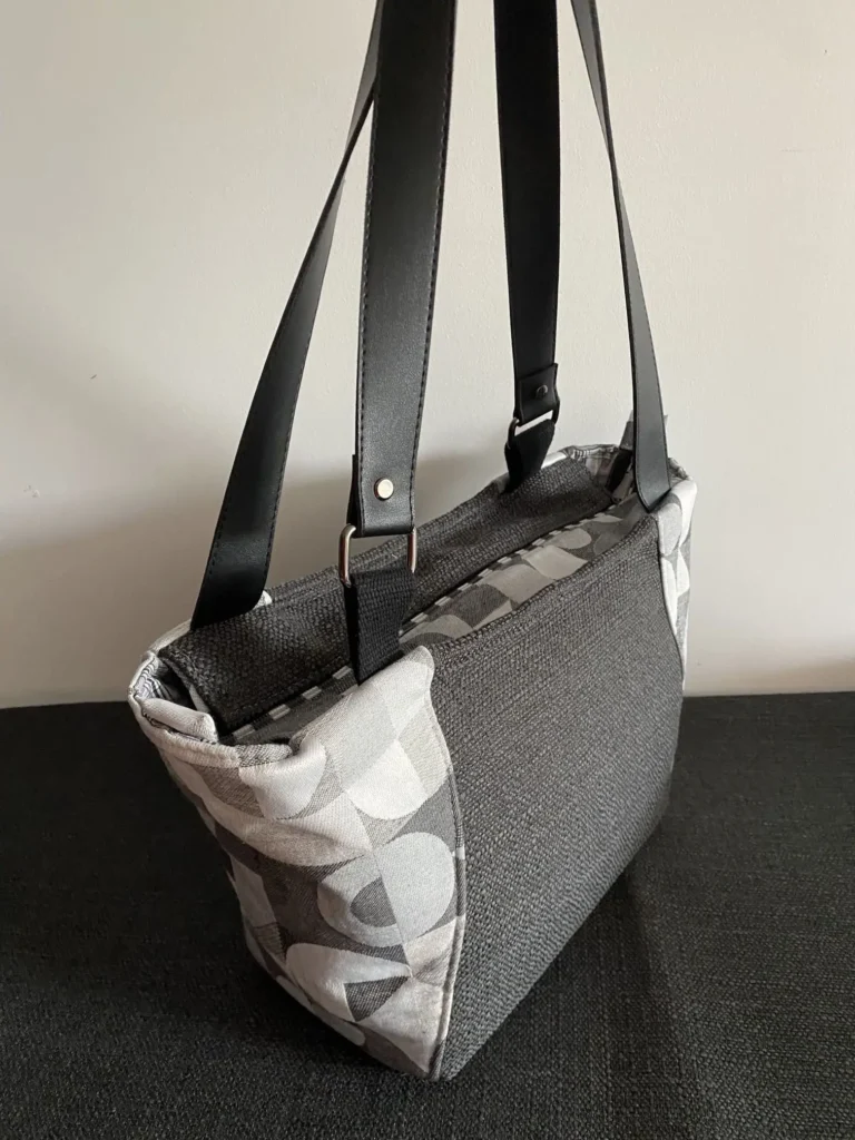 SAC ZIPPE LE GRAND CHIC GRIS