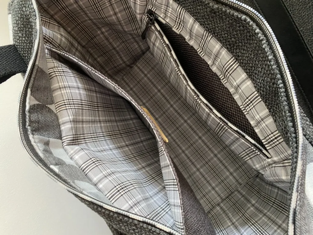 SAC ZIPPE LE GRAND CHIC GRIS