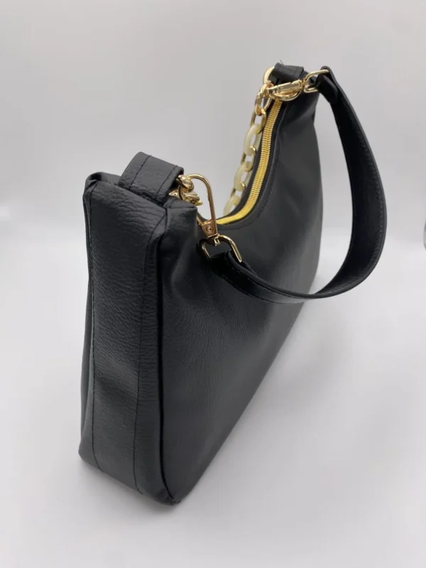 SAC BAGUETTE SIMILI CUIR NOIR CHAINE ACRYLIQUE CREME ET OR