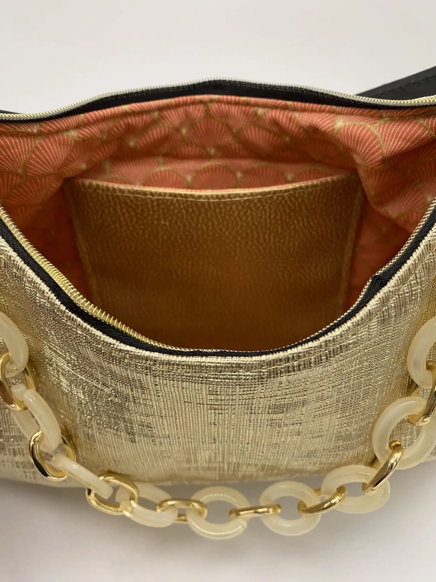 SAC BAGUETTE GRAPHIQUE DOREE