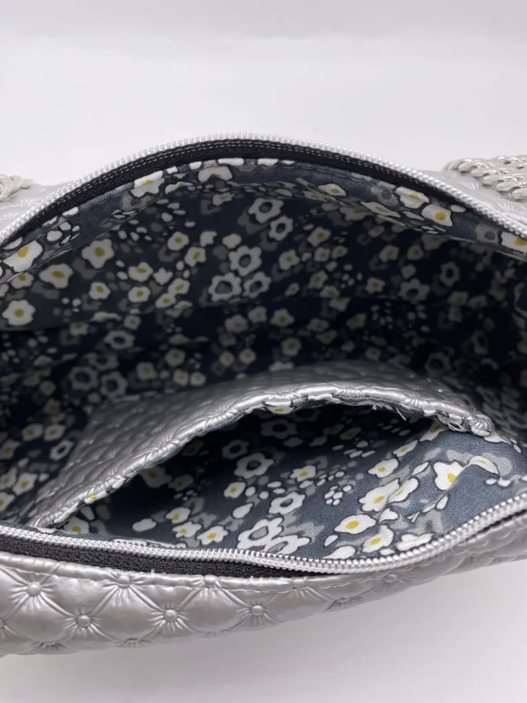 SAC BAGUETTE SIMILI CUIR CAPITONS CHAINE ARGENT