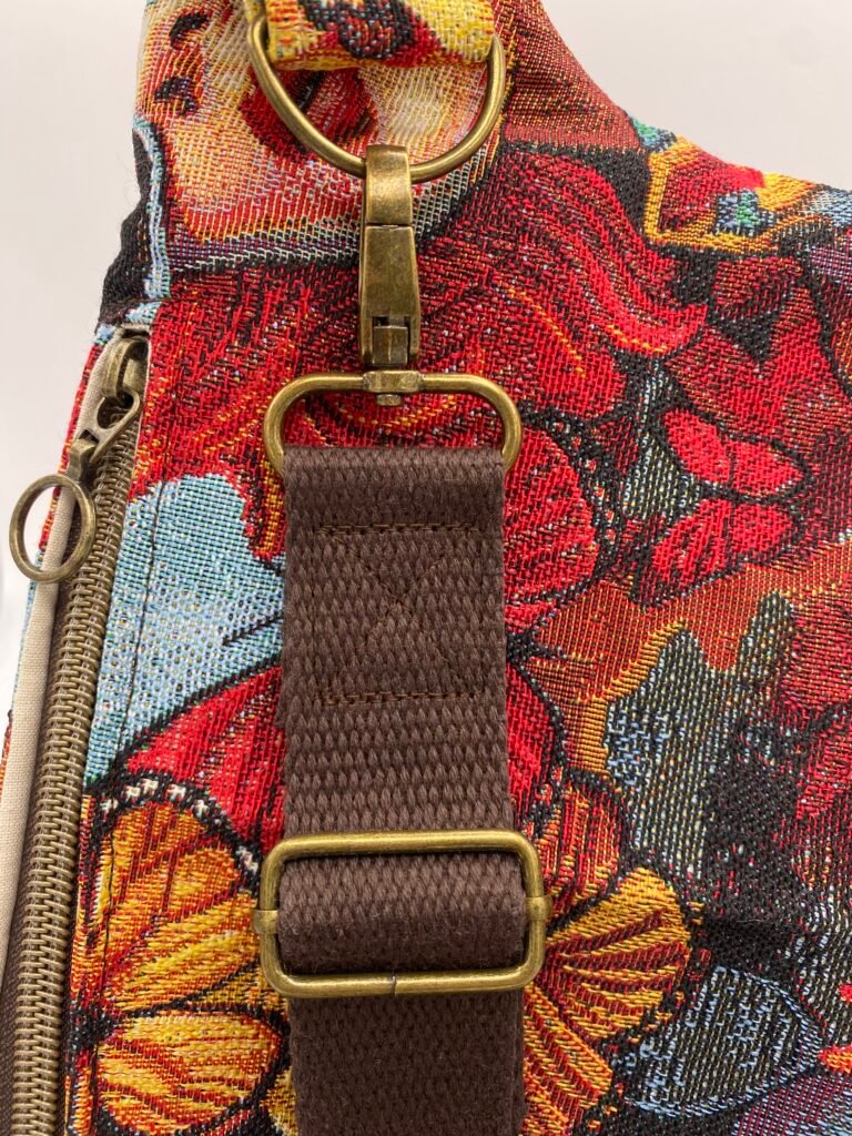 BANANE MODELE ABEILLE JACQUARD VISAGES