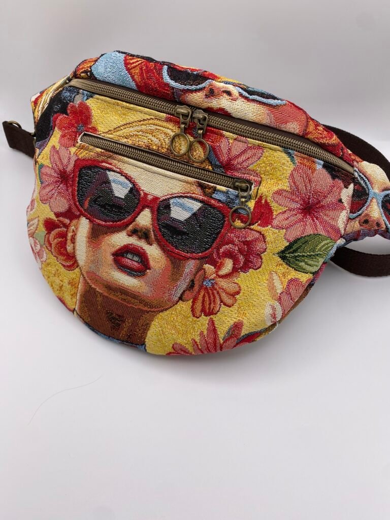 BANANE MODELE ABEILLE JACQUARD VISAGES