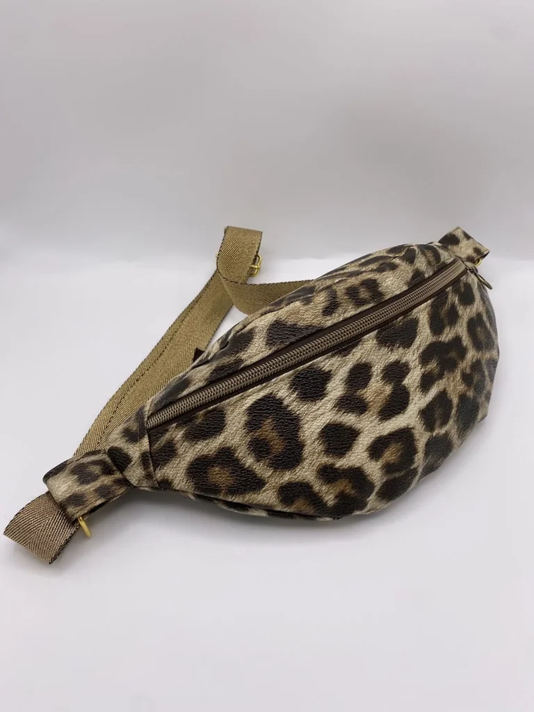 BANANE SIMLI LEOPARD ET POCHE ZIPPEE INTERIEURE