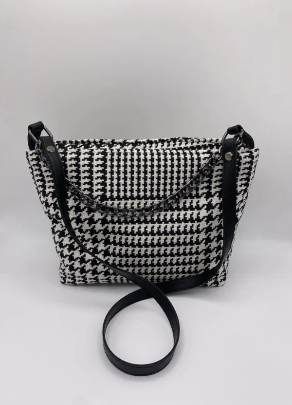 CORINNE JACQUARD NOIR ET BLANC