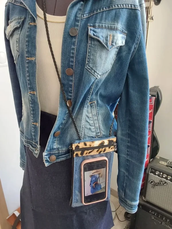 POCHETTE TELEPHONE EN JEAN